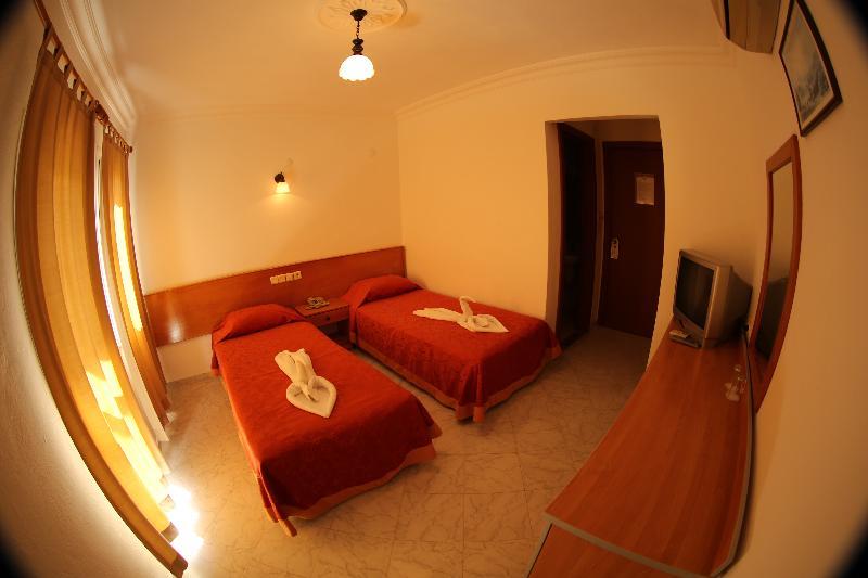 The Tower Hotel Олудениз Экстерьер фото